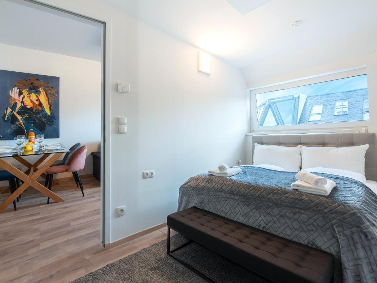 Sky9 Apartments Stadthalle Vienna Exterior photo